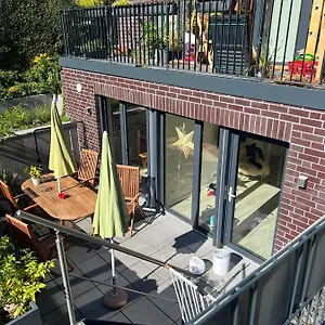 Otto Apartment