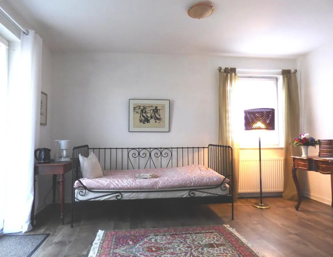 Gästezimmer im Hamburger Norden - nahe EuroFH und ILS
