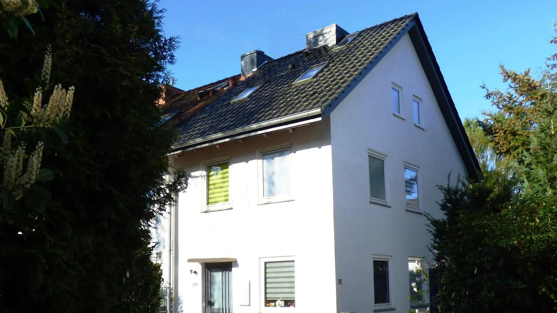 Gästezimmer im Hamburger Norden - nahe EuroFH und ILS Privatunterkunft Hamburg